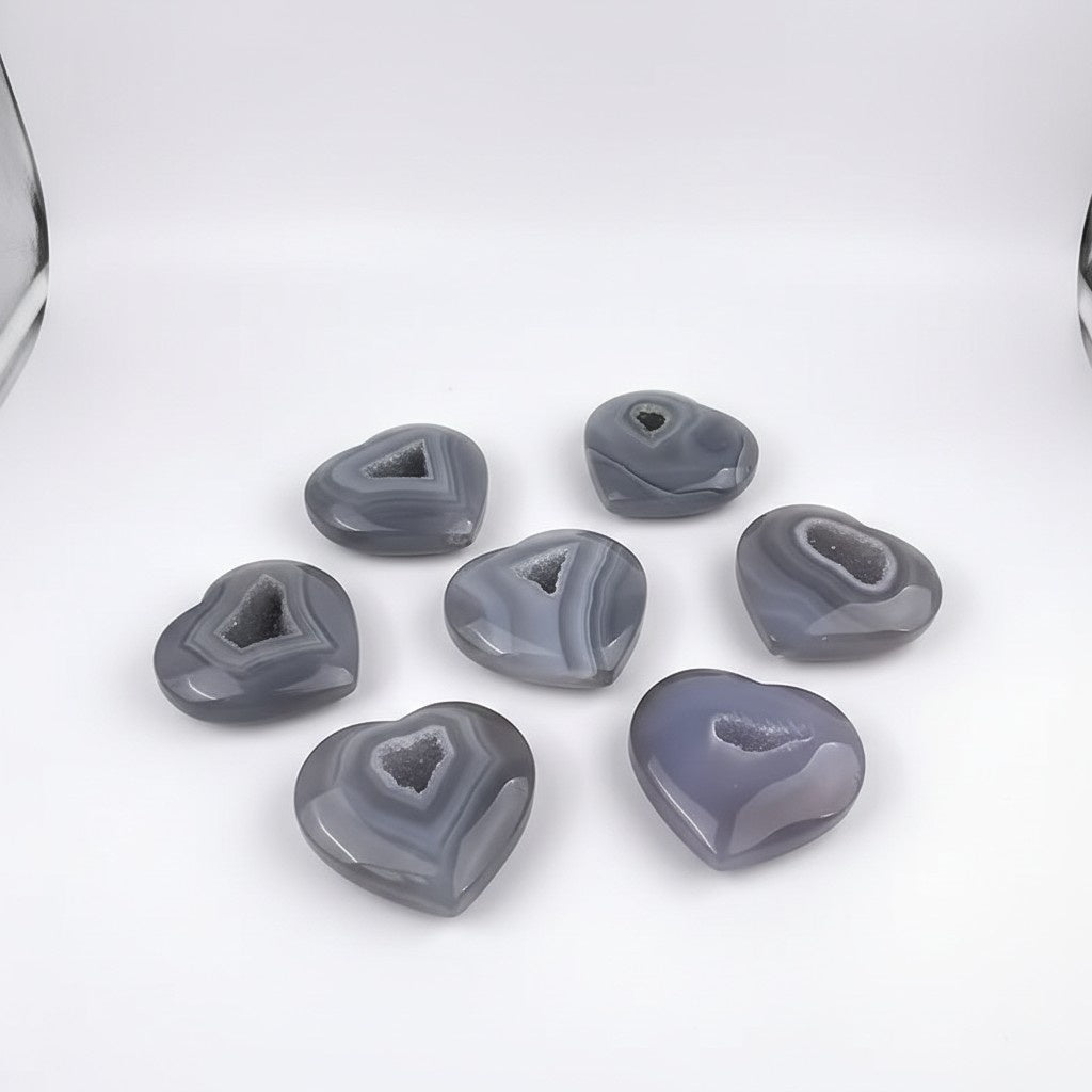 Agate Geode Heart Crystals Bulk Wholesale gemstone wholesale display
