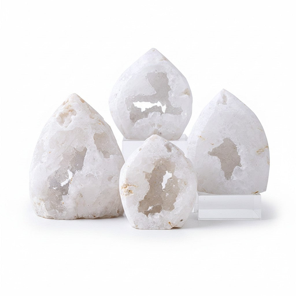 Natural White Quartz Geode Arrow Head Shape Wholesale crystal detail photo